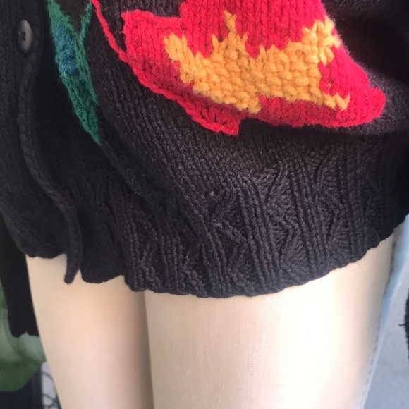 VINTAGE | Black Fall Leaves Hand Knit Grannycore Sweater Cardigan - Picture 6 of 13